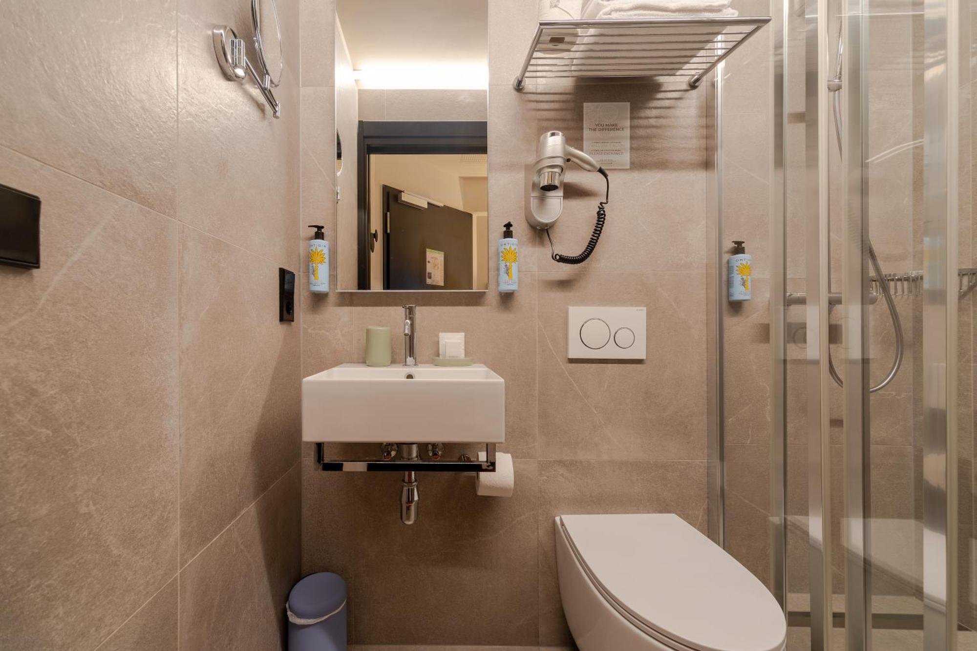 Bristol Premium Hotel 4*
